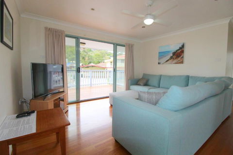 Anglesea 17 Hodgson Street - Rent Accommodation 3