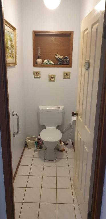 Yorks Lookout Lodge Bed & Breakfast - Rent Accommodation 5