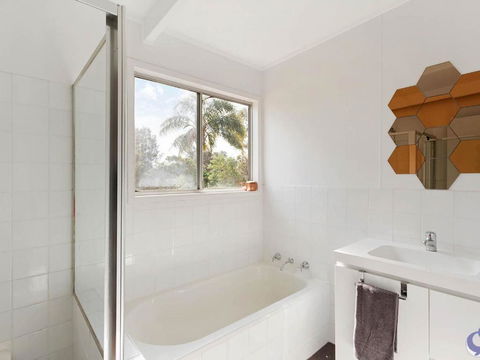 House One At Potato Point - Rent Accommodation 6