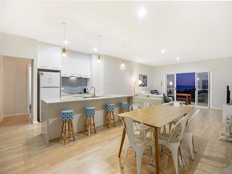 High Tide Wallaroo Beachfront Property Pet Friendly - Rent Accommodation 5