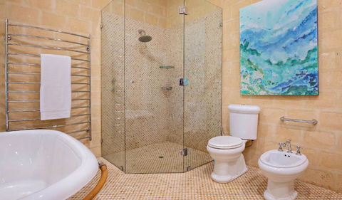 Cherubino Wines Guest Houses - Rent Accommodation 1