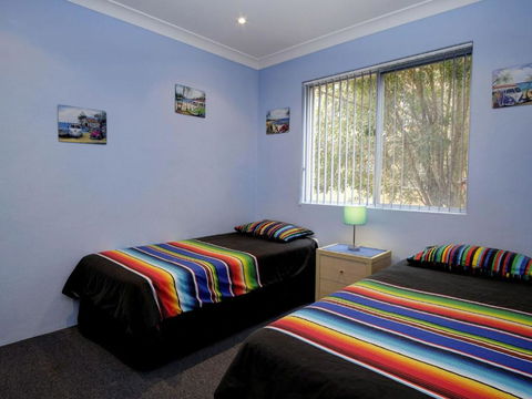 Anchorage 7 Beautifully Renovated Close To Rockpool - Rent Accommodation 5