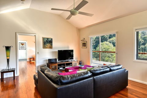 Afterglow Cottages - Rent Accommodation 4