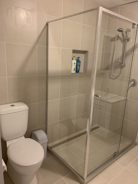 Apple House Truganina - Rent Accommodation 1