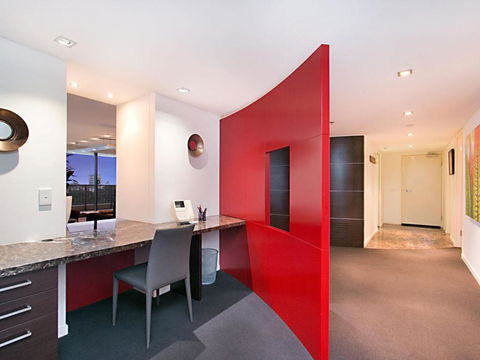 Seascape Apartments Unit 1201A Luxury Apartment With Views Of The Gold Coast & Hinterland - Rent Accommodation 3