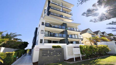Amalfi Unit 11 Above All Else 50 King Street - Rent Accommodation 5