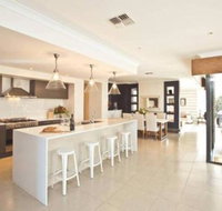 Getaway on Poplars Comfortable  well appointed - Rent Accommodation