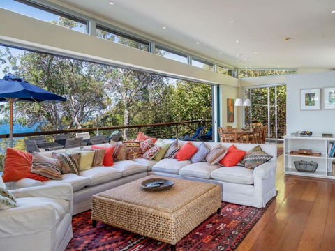 ARGYLL MOLLYMOOK Absolute Waterfront - Rent Accommodation 4