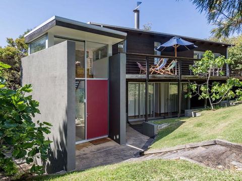 ARGYLL MOLLYMOOK Absolute Waterfront - Rent Accommodation 3