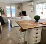 YSG The Edward Townhouse 153 Walk To Town - Rent Accommodation