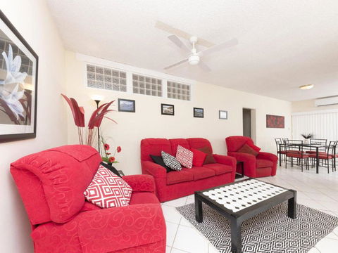 Carinya Gardens 15 - Rent Accommodation 2