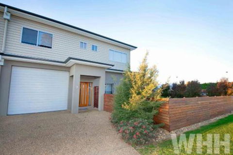 Adelphi Views On Luton Woodlands - Rent Accommodation 0