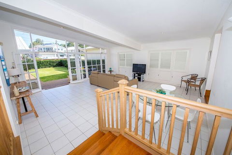 A Foreshore Salamander Bay - Rent Accommodation 1