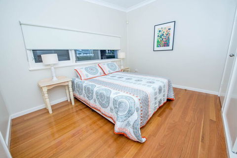 A Foreshore Salamander Bay - Rent Accommodation 0