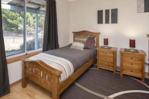 Acacia Ridge - Rent Accommodation 0