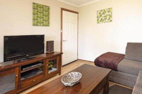 Acacia Ridge - Rent Accommodation 7