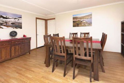 Acacia Ridge - Rent Accommodation 4