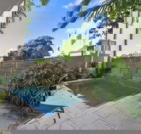 Stunning Riverfront Apartment in Noosaville Unit 2 Wai Cocos 215 Gympie Terrace - Rent Accommodation