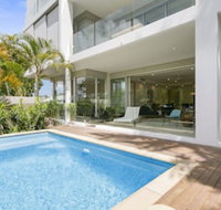 First Class Luxurious Apartment on Noosa River Unit 1 Wai Cocos 215 Gympie Terrace - Rent Accommodation