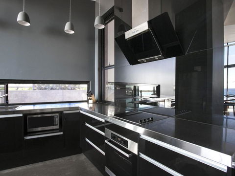 Harrington Cres 41 Bawley Point - Rent Accommodation 3