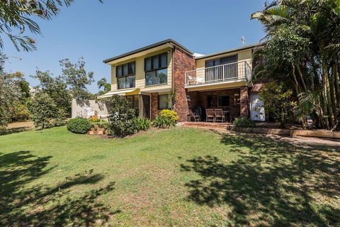 A Beach Break - 1/90 Lorikeet Drive - Rent Accommodation 2