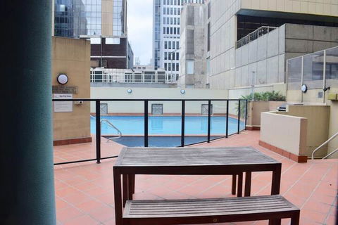 Amazing Studio With Pool In Central Sydney - Rent Accommodation 2