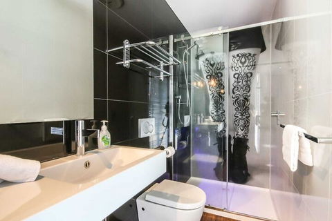 Architecturally Designed Studio 10 Minutes To CBD - Rent Accommodation 4
