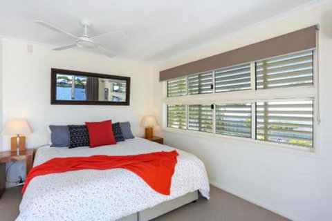 Gone Fishin Noosa Waters - Rent Accommodation 4