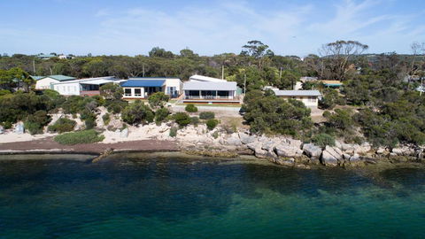 Seasalt - Rent Accommodation 6