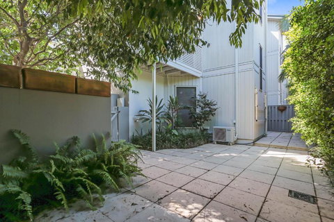 Privacy By The River Noosaville - Rent Accommodation 1