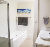 Top Tier Dog Friendly Holiday Home - Rent Accommodation