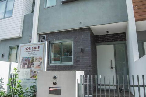 Amazing 3beds3bath Townhouse@rosebery - Rent Accommodation 1