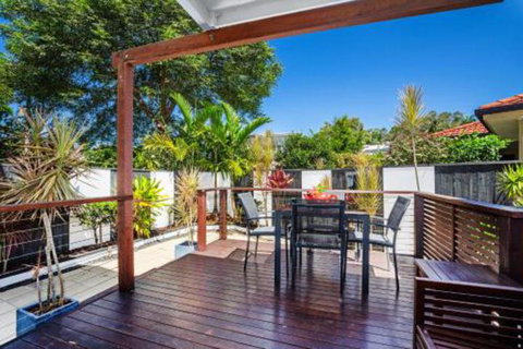 Live It Up On The River Noosaville - Rent Accommodation 5