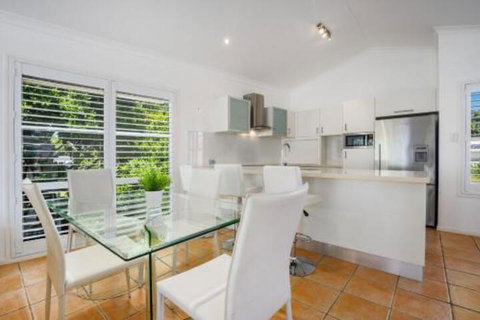 Live It Up On The River Noosaville - Rent Accommodation 0