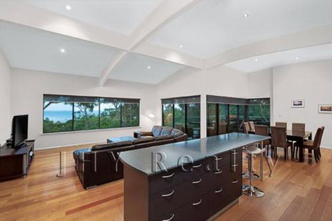 Eagle Vista - Rent Accommodation 5