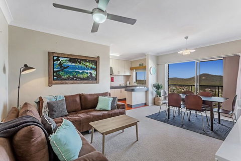 Adriana 10 / 83 Ronald Avenue - Rent Accommodation 5