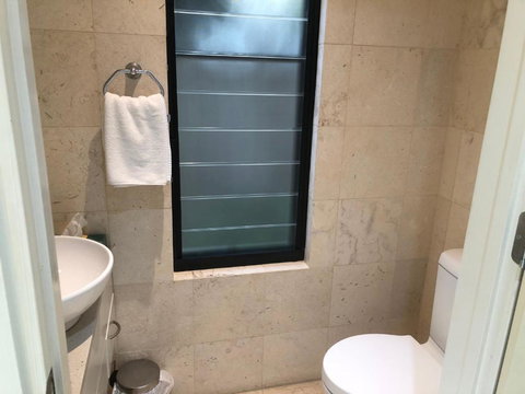 Sonoma Holiday House #8 - Rent Accommodation 6