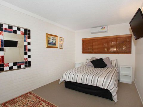 Anjuna 2 2 BDRM Budget Stay On Canal - Rent Accommodation 4