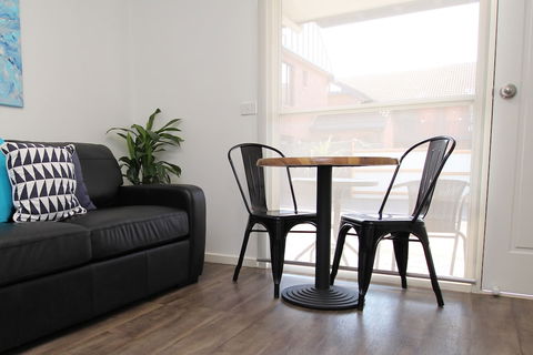 Apartments 521 - Rent Accommodation 4