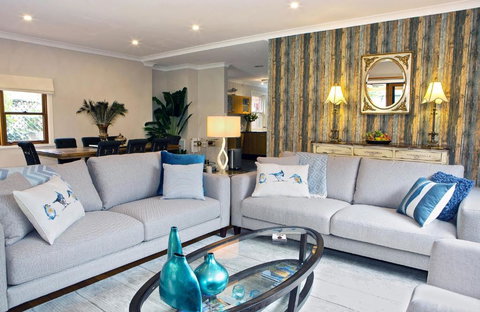 The Orange Fox - Rent Accommodation 4