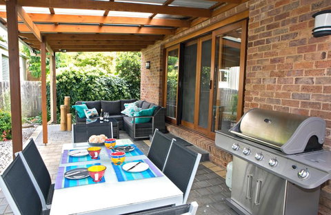 The Orange Fox - Rent Accommodation 6