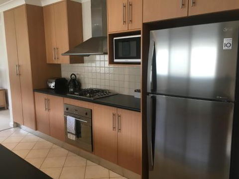 Apartment 229 Mount Gambier - Rent Accommodation 4