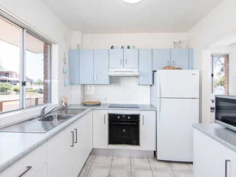 Anchorage 2 With Water Views - Rent Accommodation 2