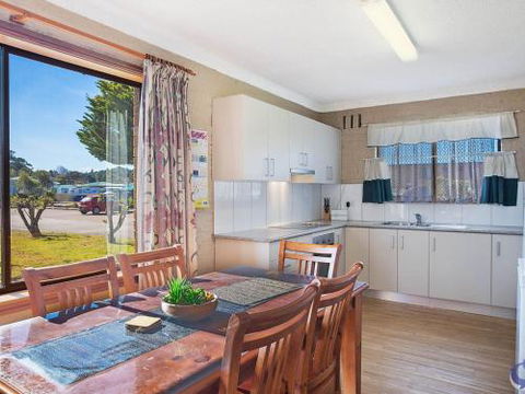 Apollo Unit 12 - Rent Accommodation 6