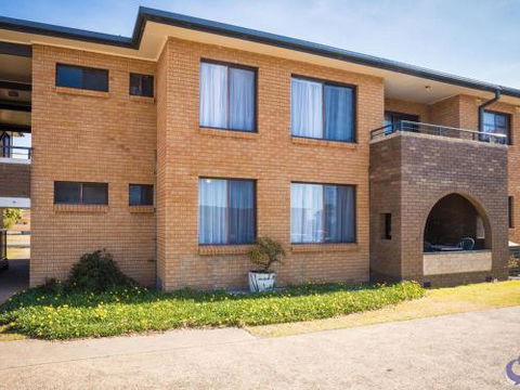 Apollo Unit 12 - Rent Accommodation 5