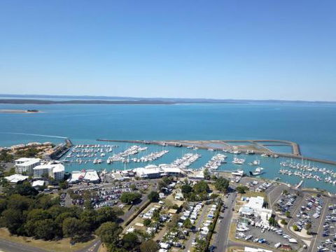Urangan Harbour Cottage - Rent Accommodation 4