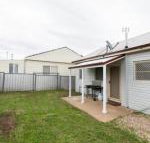 Kinross on Cox Sweet Neat  Simple  Wifi - Rent Accommodation