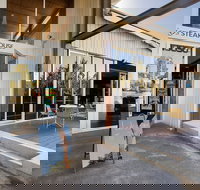 Villa Noosa Hotel - Rent Accommodation