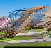 West End Motor Lodge - Rent Accommodation