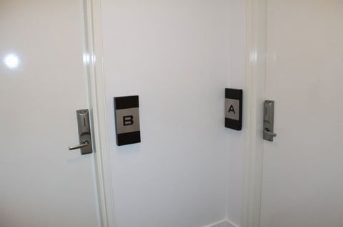 Chancellor Lakeside - Rent Accommodation 6